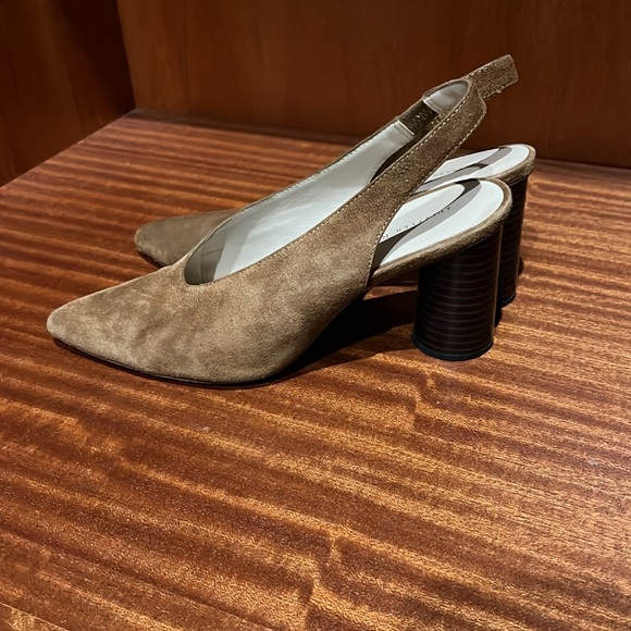 Gorgeous suede Loeffler Randall 3 inch designer heels - Picture 3 of 5